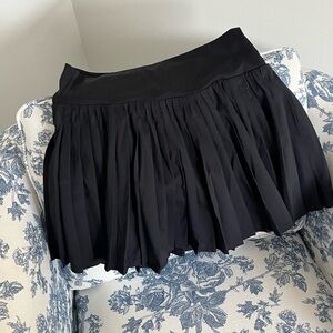 Elegant Black Pleated Skirt